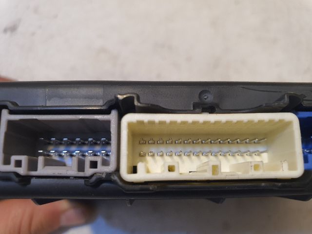 bontott MAZDA CX-5 Akkumulátor Komfort Elektronika