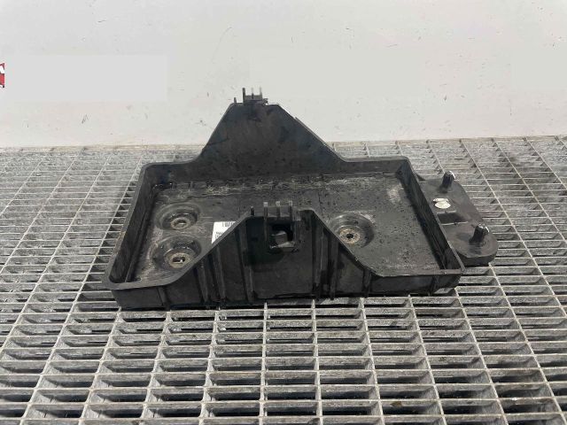 bontott MAZDA CX-5 Akkumulátor Tartó