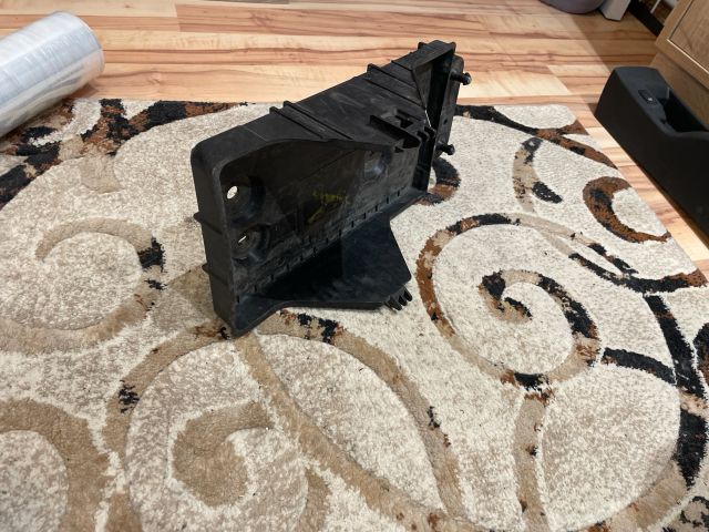 bontott MAZDA CX-5 Akkumulátor Tartó