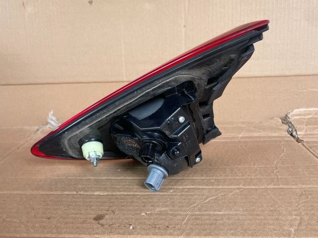 bontott MAZDA CX-5 Bal Belső Hátsó Lámpa