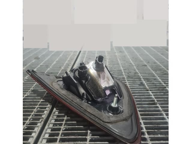 bontott MAZDA CX-5 Bal Belső Hátsó Lámpa