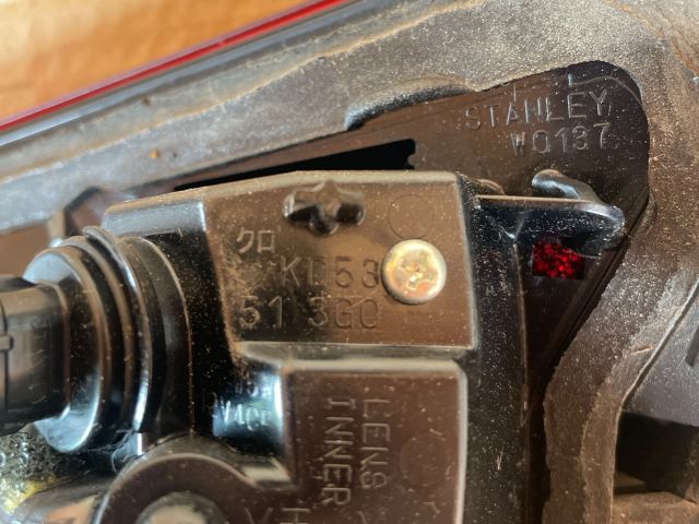 bontott MAZDA CX-5 Bal Belső Hátsó Lámpa