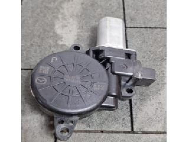 bontott MAZDA CX-5 Bal első Ablakemelő Motor