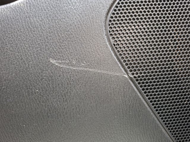 bontott MAZDA CX-5 Bal első Ajtó Kárpit