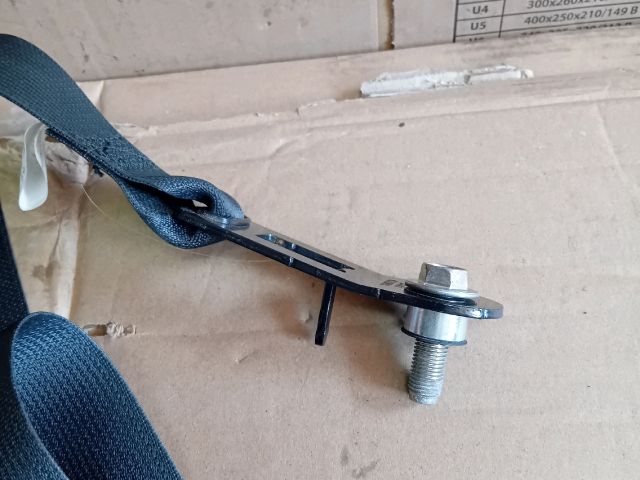 bontott MAZDA CX-5 Bal első Biztonsági Öv