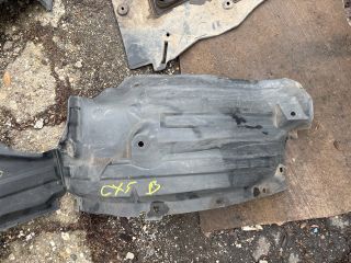 bontott MAZDA CX-5 Bal első Dobbetét (Kerékjárati, Műanyag)