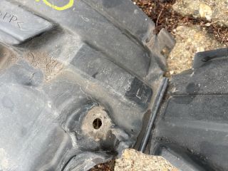 bontott MAZDA CX-5 Bal első Dobbetét (Kerékjárati, Műanyag)