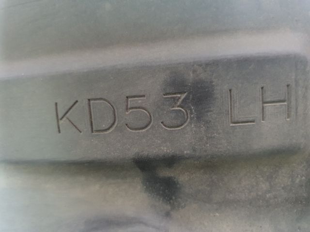 bontott MAZDA CX-5 Bal első Első Dobbetét (Kerékjárati, Műanyag)