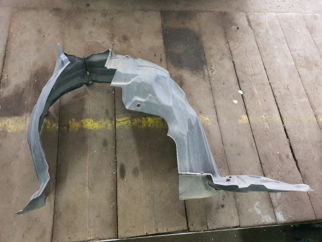 bontott MAZDA CX-5 Bal első Első Dobbetét (Kerékjárati, Műanyag)