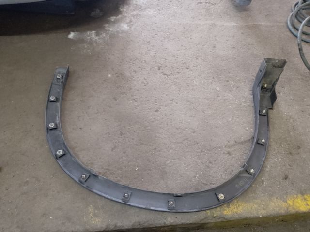 bontott MAZDA CX-5 Bal első Sárvédő Szélesítő