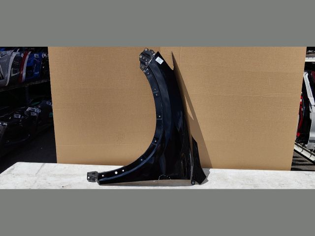 bontott MAZDA CX-5 Bal első Sárvédő