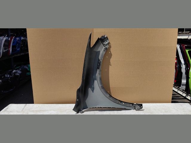 bontott MAZDA CX-5 Bal első Sárvédő