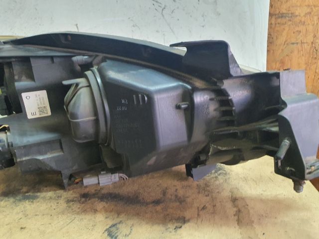 bontott MAZDA CX-5 Bal Fényszóró