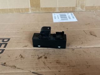 bontott MAZDA CX-5 Bal hátsó Ablakemelő Kapcsoló