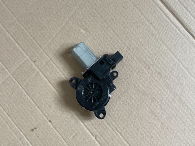 bontott MAZDA CX-5 Bal hátsó Ablakemelő Motor