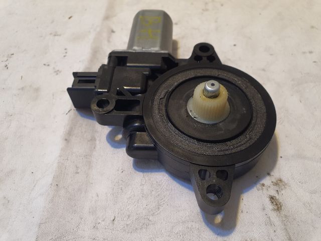 bontott MAZDA CX-5 Bal hátsó Ablakemelő Motor