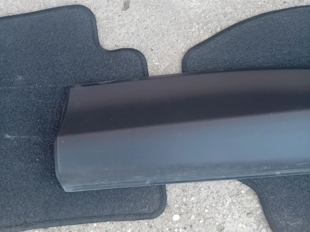 bontott MAZDA CX-5 Bal hátsó Ajtó Díszléc