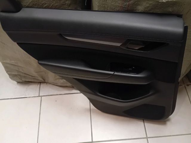 bontott MAZDA CX-5 Bal hátsó Ajtó Kárpit