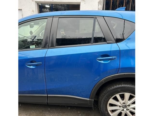 bontott MAZDA CX-5 Bal hátsó Ajtó (Üres lemez)