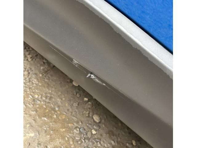 bontott MAZDA CX-5 Bal hátsó Ajtó (Üres lemez)