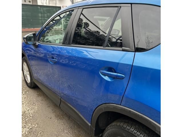 bontott MAZDA CX-5 Bal hátsó Ajtó (Üres lemez)