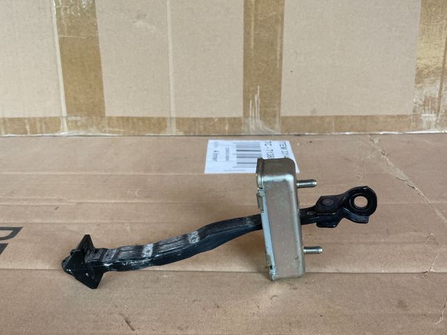 bontott MAZDA CX-5 Bal hátsó Ajtóhatároló