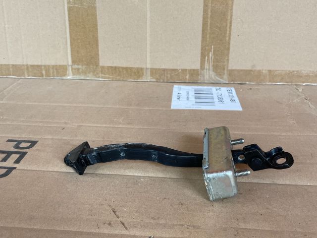 bontott MAZDA CX-5 Bal hátsó Ajtóhatároló