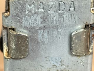 bontott MAZDA CX-5 Bal hátsó Ajtóhatároló