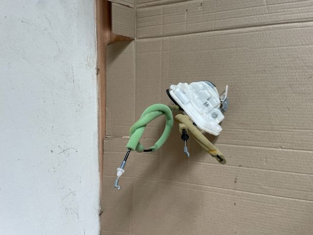 bontott MAZDA CX-5 Bal hátsó Ajtózár