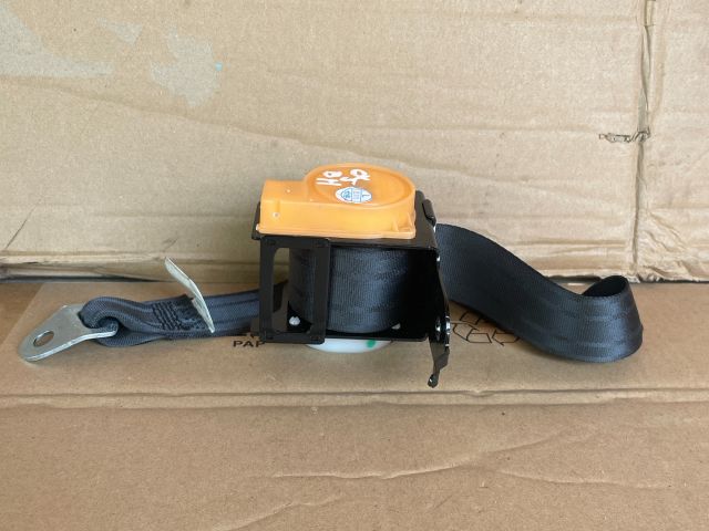 bontott MAZDA CX-5 Bal hátsó Biztonsági Öv