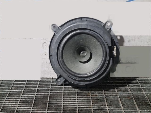 bontott MAZDA CX-5 Bal hátsó Hangszóró