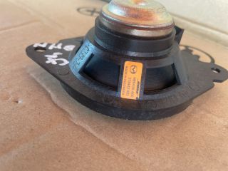 bontott MAZDA CX-5 Bal hátsó Hangszóró