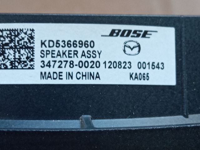 bontott MAZDA CX-5 Bal hátsó Hangszóró