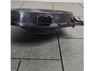 bontott MAZDA CX-5 Bal hátsó Hangszóró