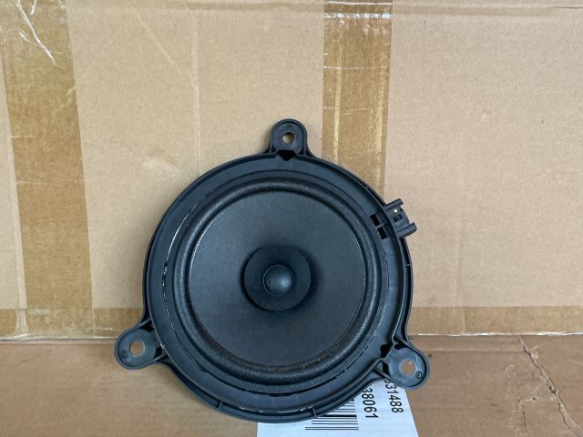 bontott MAZDA CX-5 Bal hátsó Hangszóró