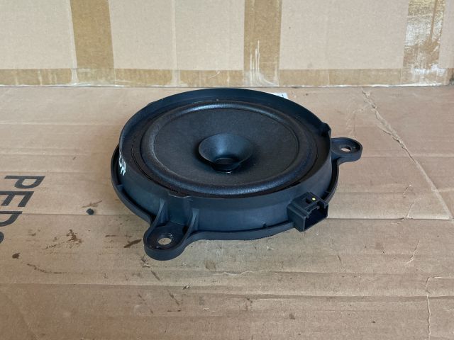 bontott MAZDA CX-5 Bal hátsó Hangszóró