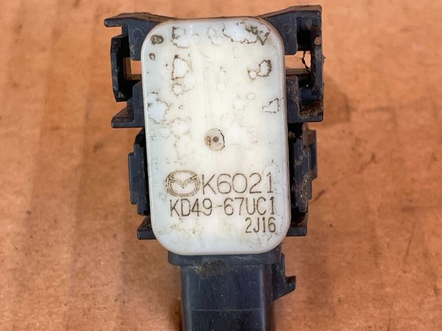 bontott MAZDA CX-5 Bal hátsó Külső Tolatóradar Fej