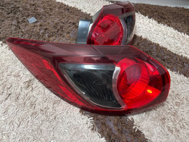 bontott MAZDA CX-5 Bal Hátsó Lámpa
