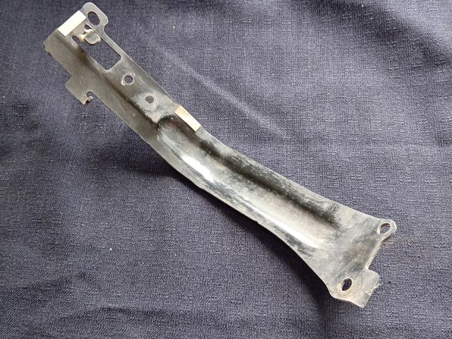 bontott MAZDA CX-5 Bal hátsó Lökhárító Merevítő (Fém)