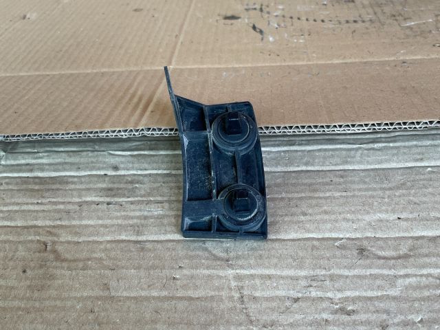 bontott MAZDA CX-5 Bal hátsó Lökhárító Tartó (Műanyag)