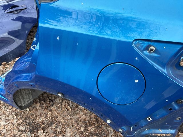 bontott MAZDA CX-5 Bal hátsó Negyed Karosszéria Csomag