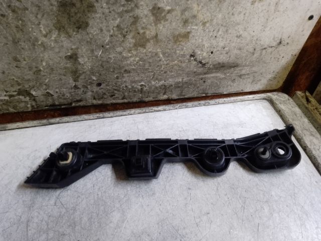 bontott MAZDA CX-5 Bal hátsó Oldal Lökhárító Tartó (Műanyag)