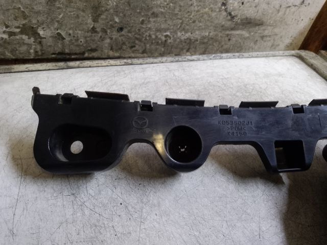 bontott MAZDA CX-5 Bal hátsó Oldal Lökhárító Tartó (Műanyag)