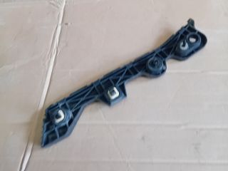 bontott MAZDA CX-5 Bal hátsó Oldal Lökhárító Tartó (Műanyag)