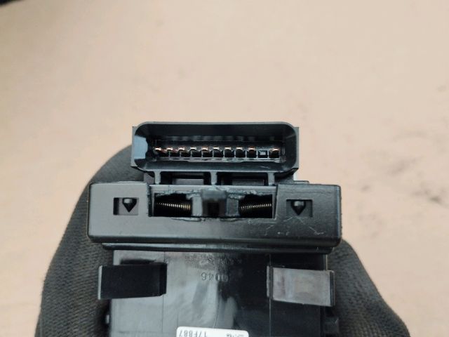 bontott MAZDA CX-5 Bal Kormánykapcsoló Irányjelző