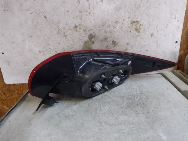 bontott MAZDA CX-5 Bal Külső Hátsó Lámpa