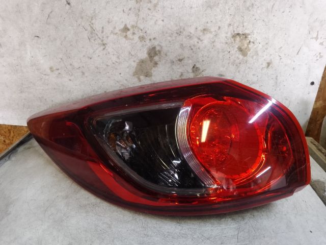 bontott MAZDA CX-5 Bal Külső Hátsó Lámpa