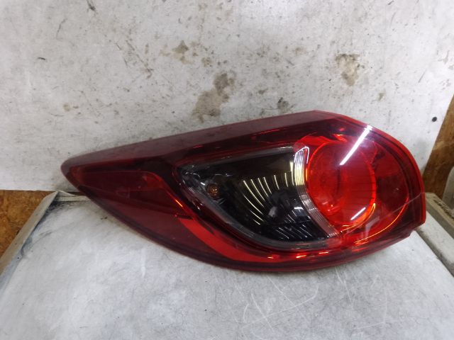 bontott MAZDA CX-5 Bal Külső Hátsó Lámpa