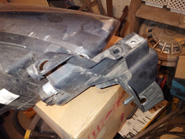 bontott MAZDA CX-5 Bal Xenon Fényszóró