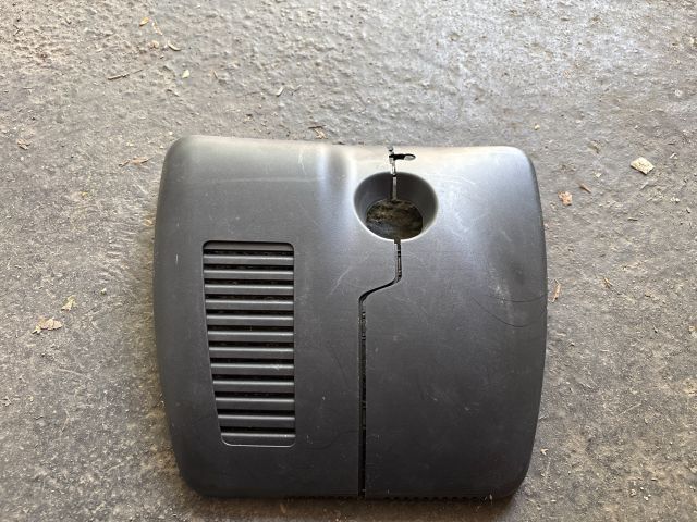 bontott MAZDA CX-5 Belső Visszapillantó Tükör Talp Burkolat